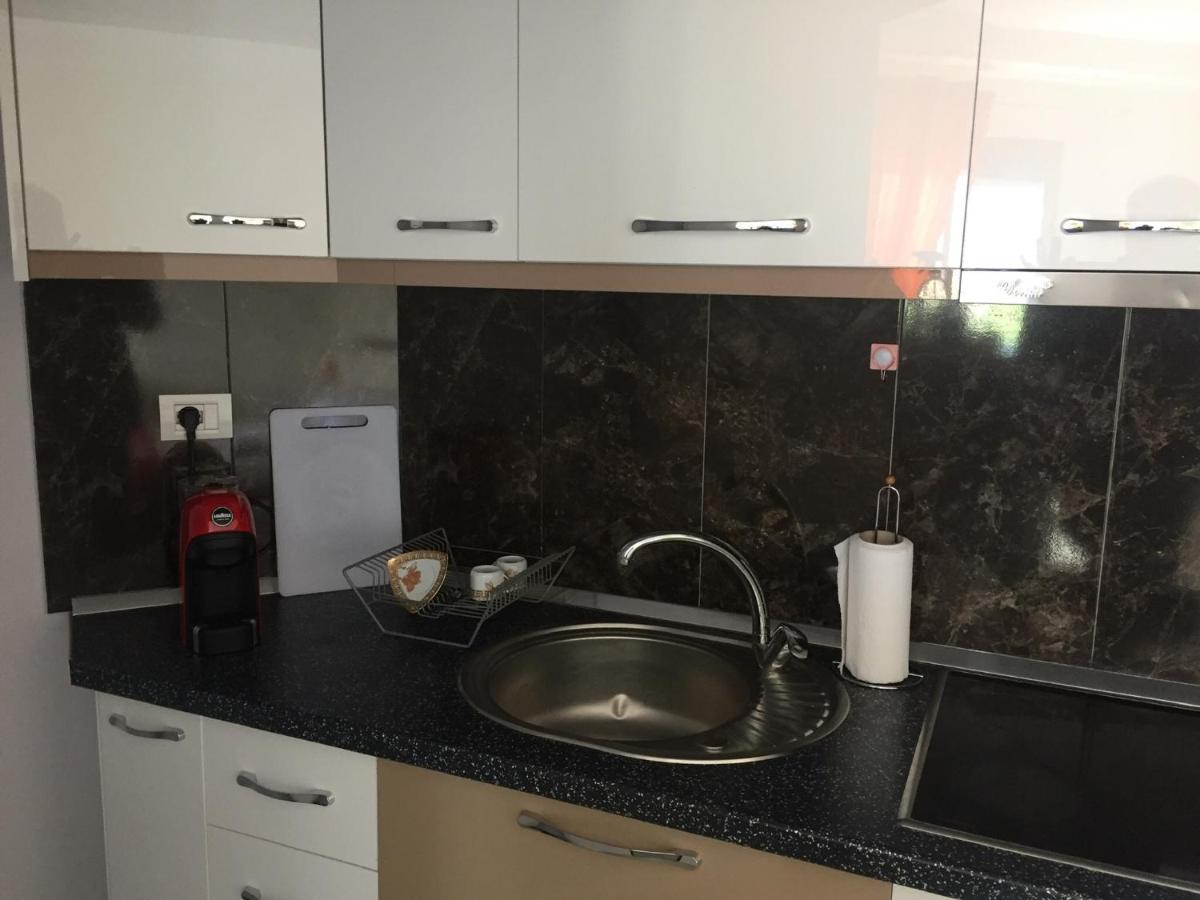 Guest'S Apartament Pogradaş Dış mekan fotoğraf